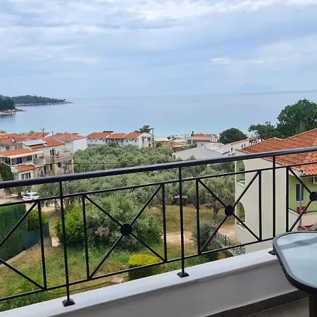 Loretta Maisonettes And *